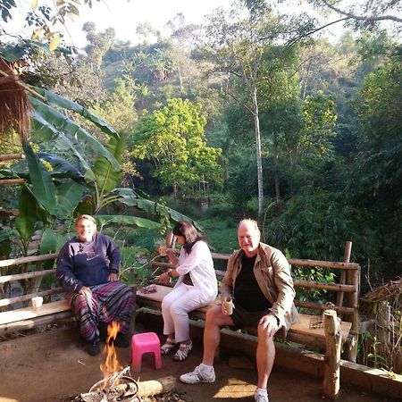 Apartamento Hill Tribe Art House Chiang Rai Exterior foto