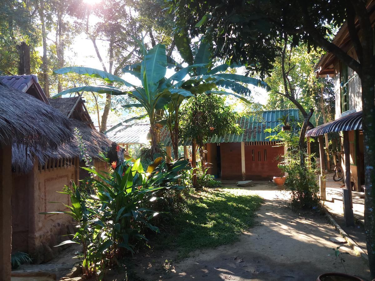 Apartamento Hill Tribe Art House Chiang Rai Exterior foto