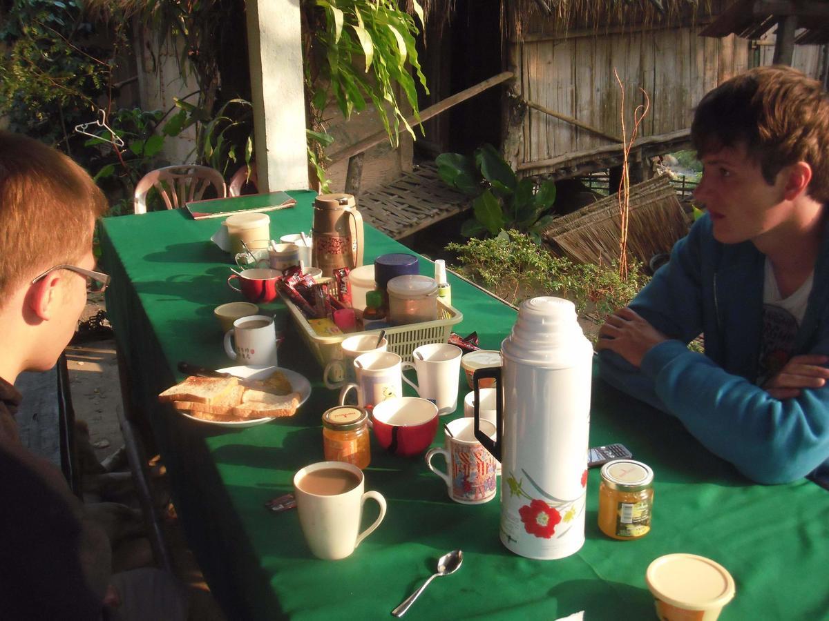 Apartamento Hill Tribe Art House Chiang Rai Exterior foto