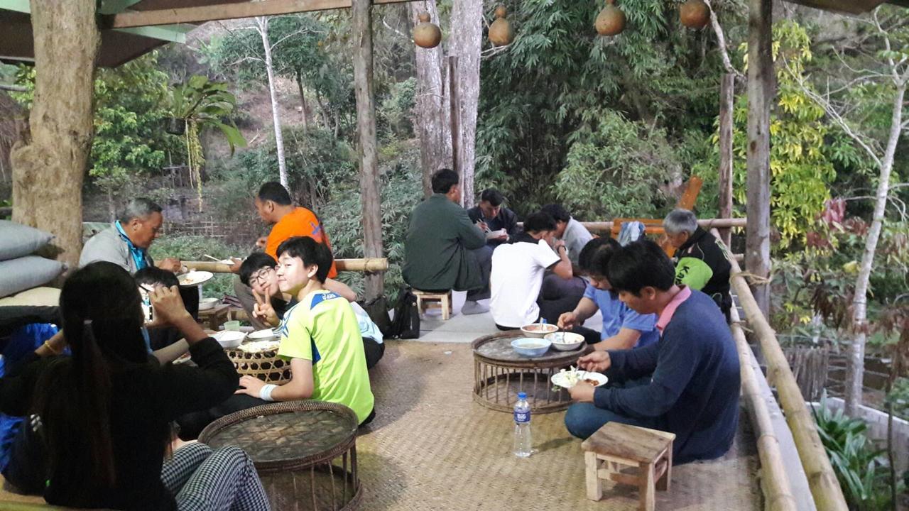 Apartamento Hill Tribe Art House Chiang Rai Exterior foto