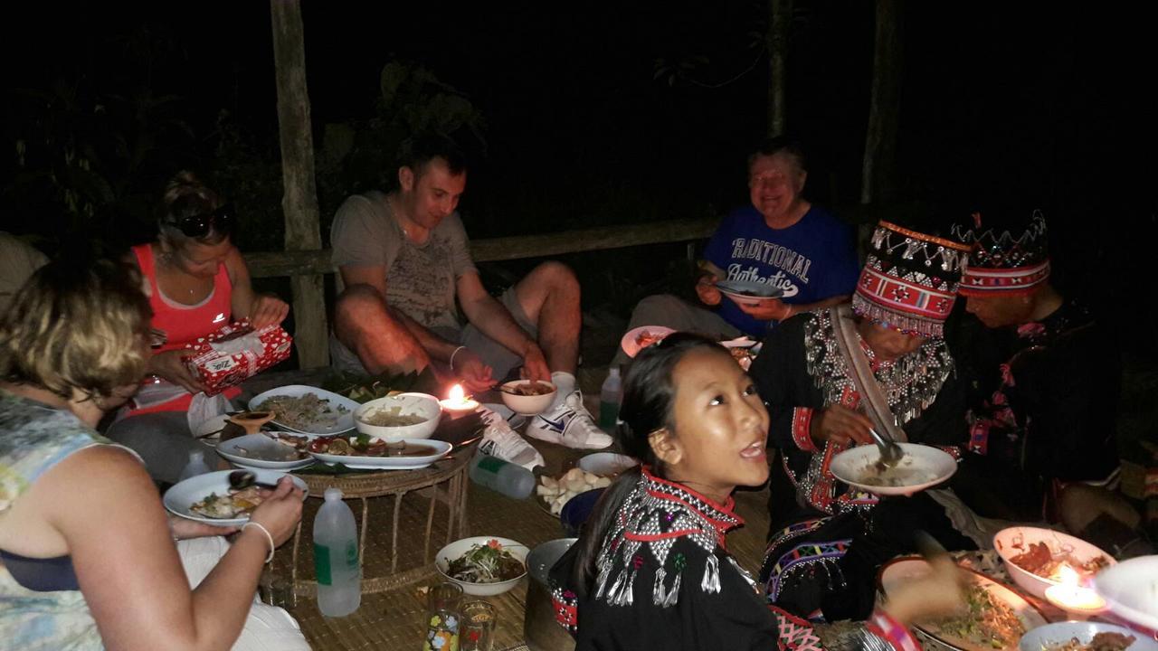 Apartamento Hill Tribe Art House Chiang Rai Exterior foto