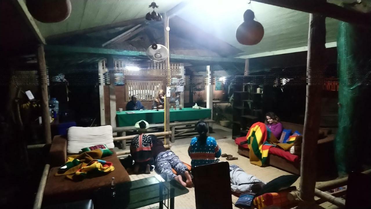 Apartamento Hill Tribe Art House Chiang Rai Exterior foto
