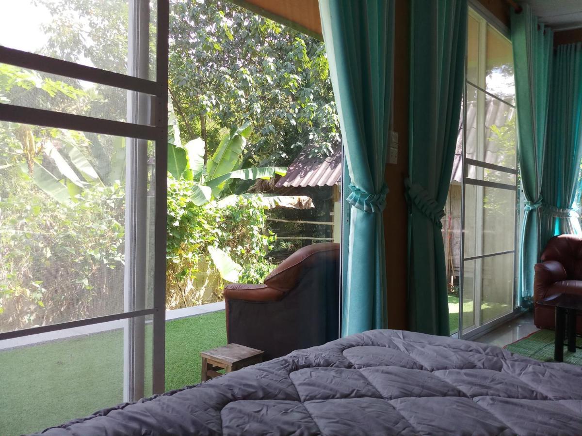 Apartamento Hill Tribe Art House Chiang Rai Habitación foto